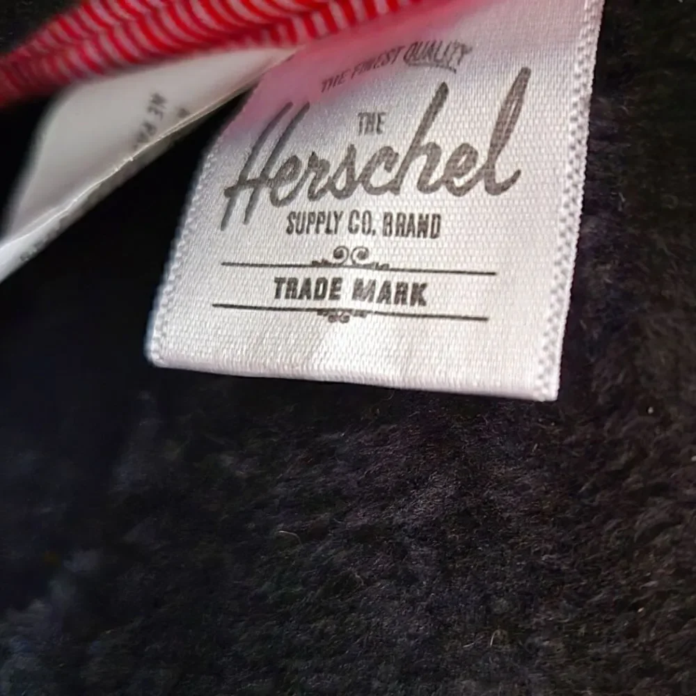 EC THE HERSCHEL SUPPLY CO. ANCHOR LAPTOP/IPAD SLEEVE